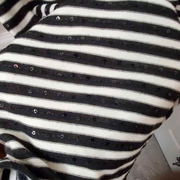 Express - Picture 4 of 4